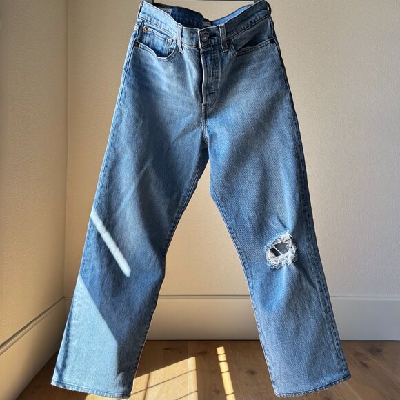 Levi’s 501 Straight Leg Jeans – Style 34964-0045 – Hemmed – Size 27 – LIGHT WASH - Picture 1 of 16